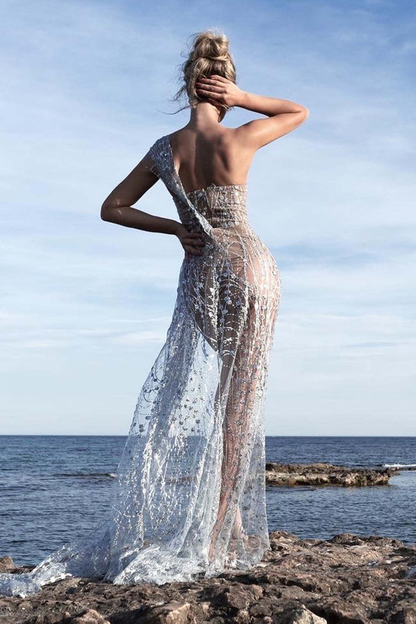 Parıltılı Pullu Yırtmaçlı Uzun Elbise