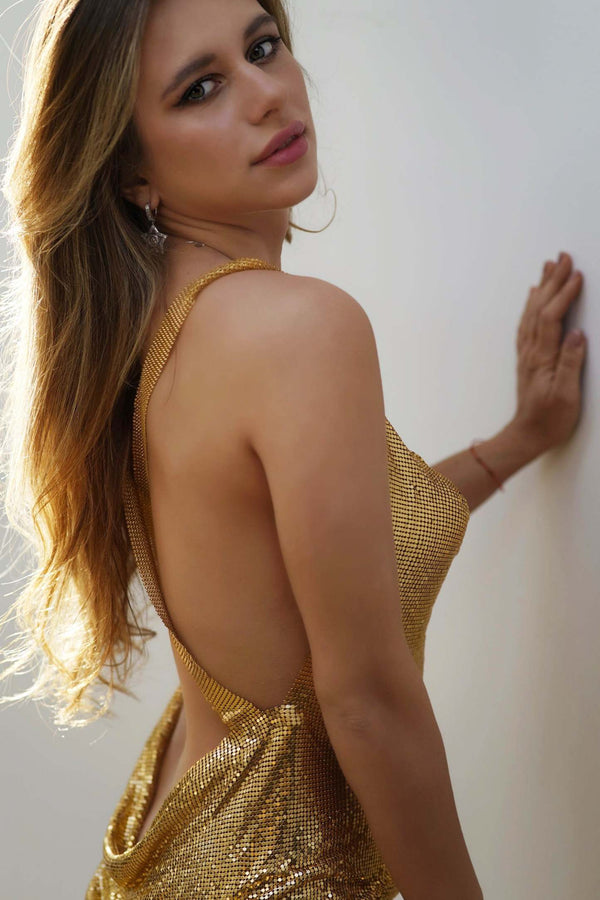 Altın Renkli Metalik Parti Elbisesi