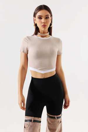 Örgü detaylı Iana üst, polyester ve spandex karışımı, bakım talimatlarıyla