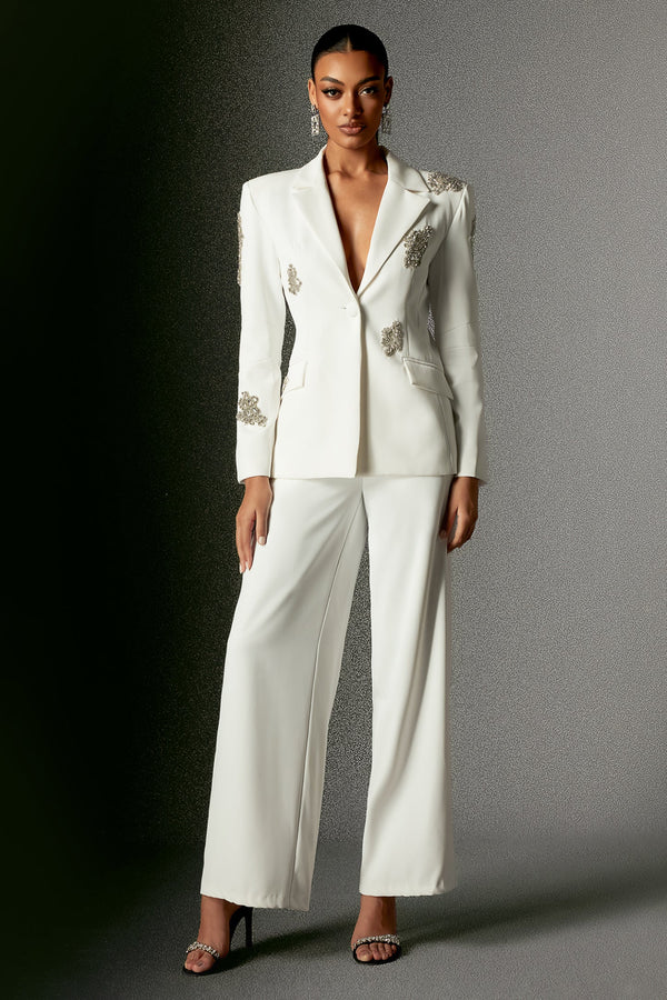 Şıklığı Taş Detaylı Şarap Rengi Blazer Takım