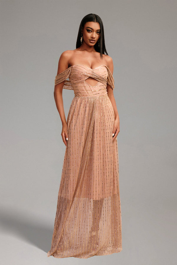 Premium material crafted exclusive design from Clara Fonet Atelier.