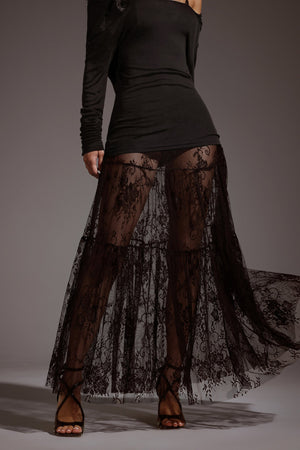 Dantelli naylon karışımı maksi etek, Yalyka marka.