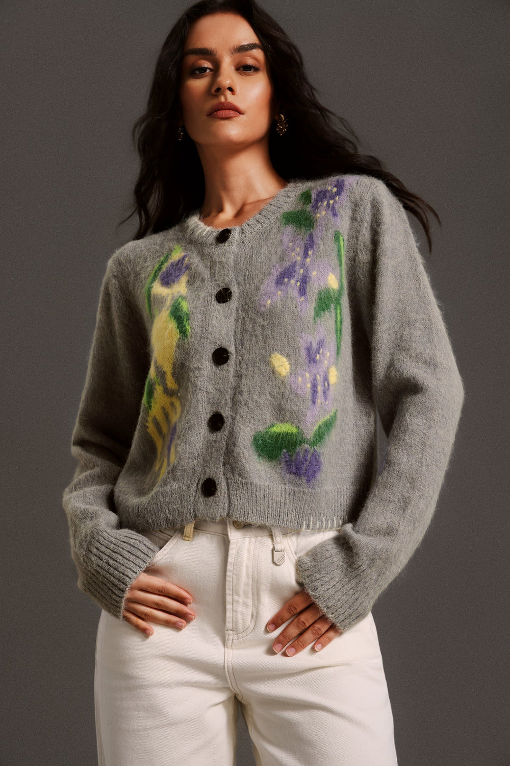 Yuvarlak yaka, uzun kollu, çiçek desenli bluz, yün karışımı