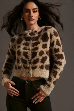 Leopar desenli yuvarlak yaka uzun kollu bluz, polyester fiber.