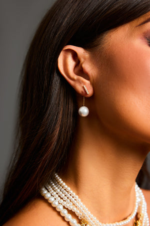 Talia inci ve taş detaylı mini küpeler, ışıltılı tasarım