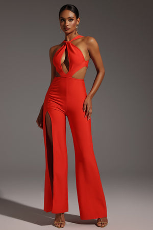 Stretch-fit dress accommodating varying bust, waist, and hip sizes.