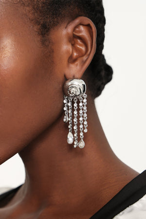 Metal püskül ve inci detaylı Kianala küpe