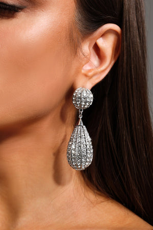 Damla şeklinde taş detaylı Rosanna küpeler, çok renkli