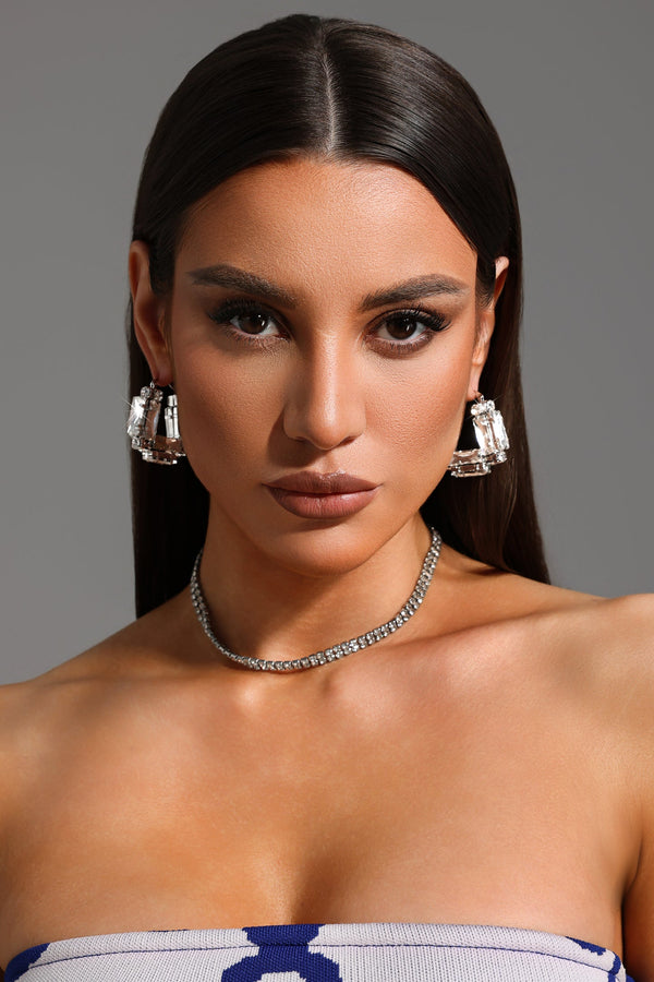 Yako Kare Kesim Taşlı Küpeler