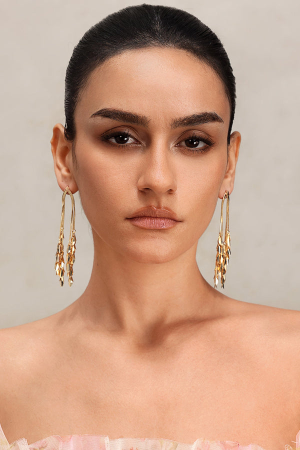 Valema Yaprak Detaylı Püsküllü Küpeler