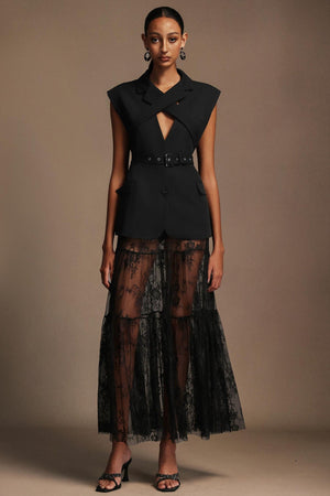 Hedar yaka, kolsuz üst ceket, berrak beyaz renkli