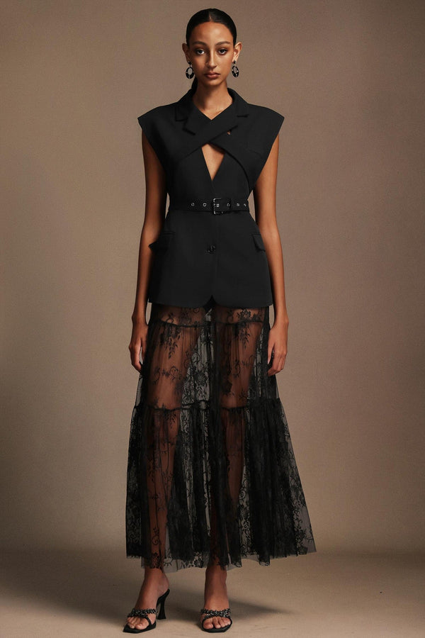 Hedar yaka, kolsuz üst ceket, berrak beyaz renkli