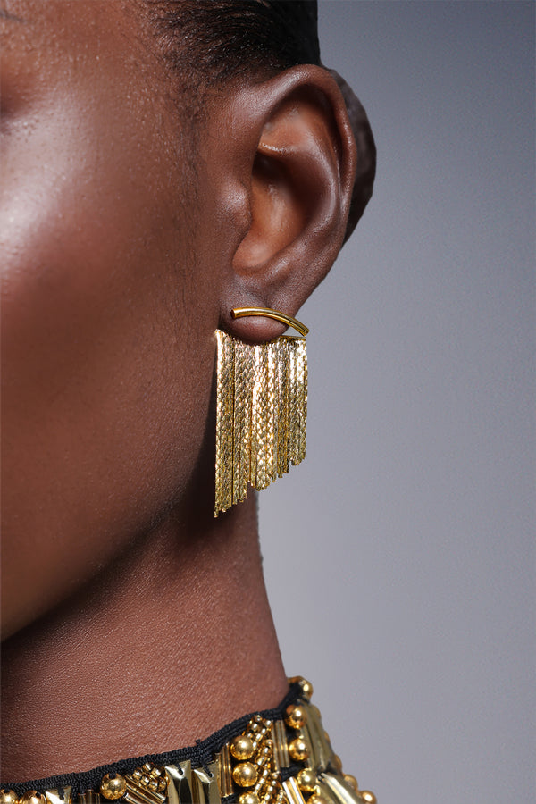 Egbert Püsküllü Satır Küpe