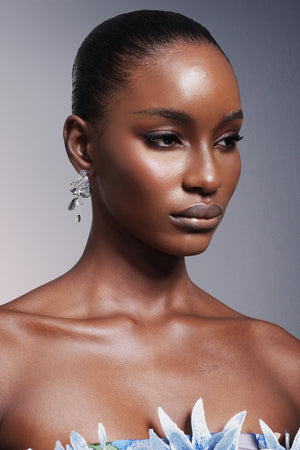 Kidia Kelebek Taş Detaylı Küpeler