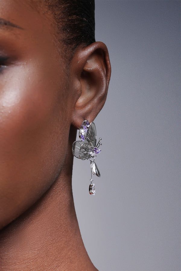 Kidia Kelebek Taş Detaylı Küpeler