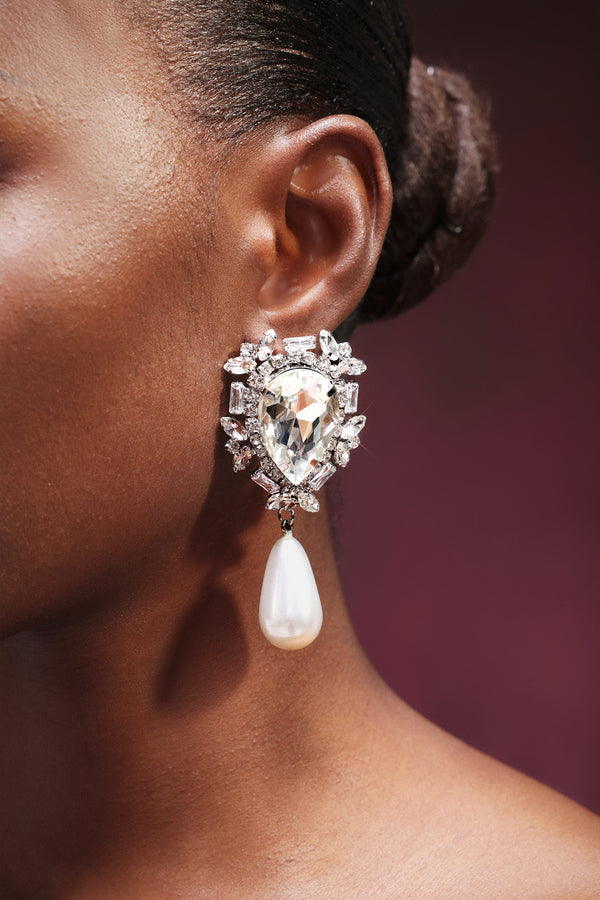 Romia İnci ve Taş Detaylı Küpeler