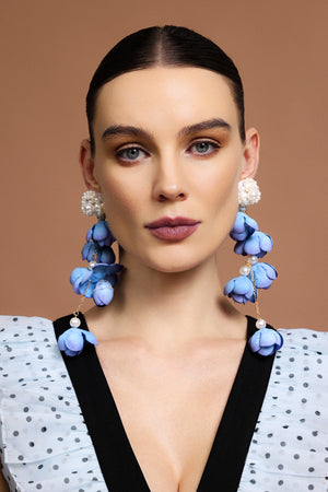 Delisy Çiçek ve İnci Püsküllü Küpe