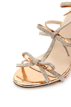 İndi Taş Tokalı Stiletto Sandalet