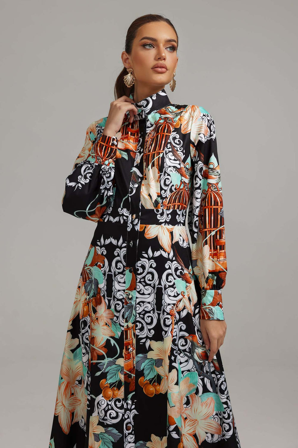 Desenli polyester midi elbise, makinede yıkanabilir