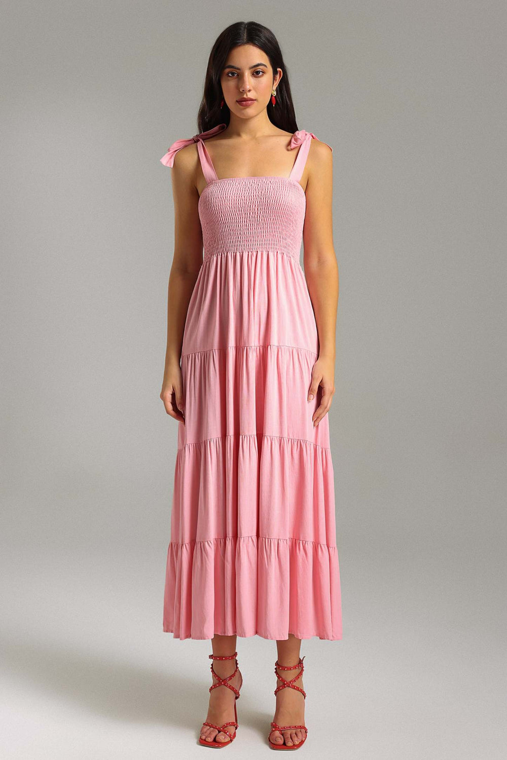 Pembe uzun askılı polyester elbise, makinede yıkanabilir