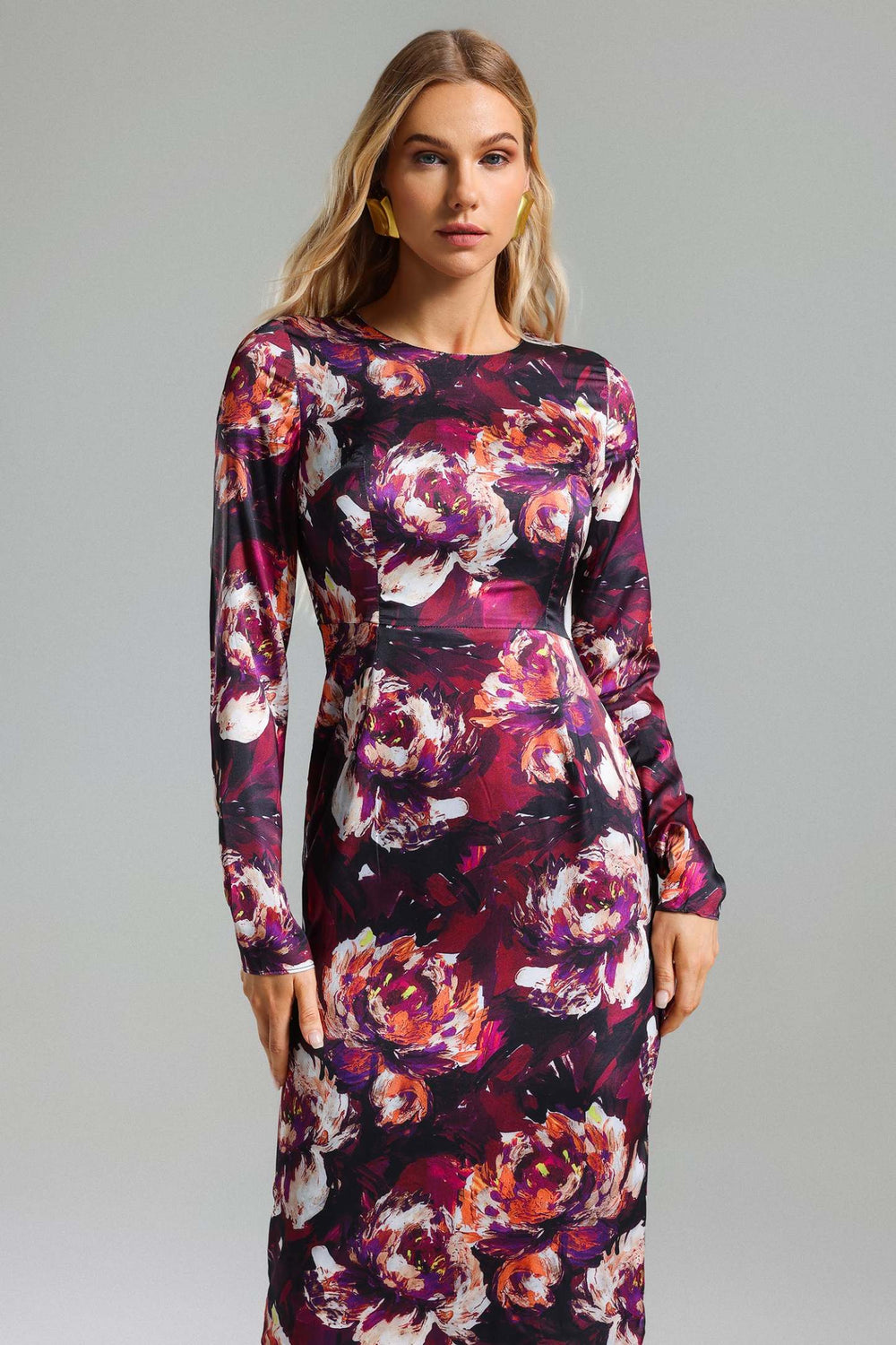 Floral patterned satin midi dress in Pillnee style