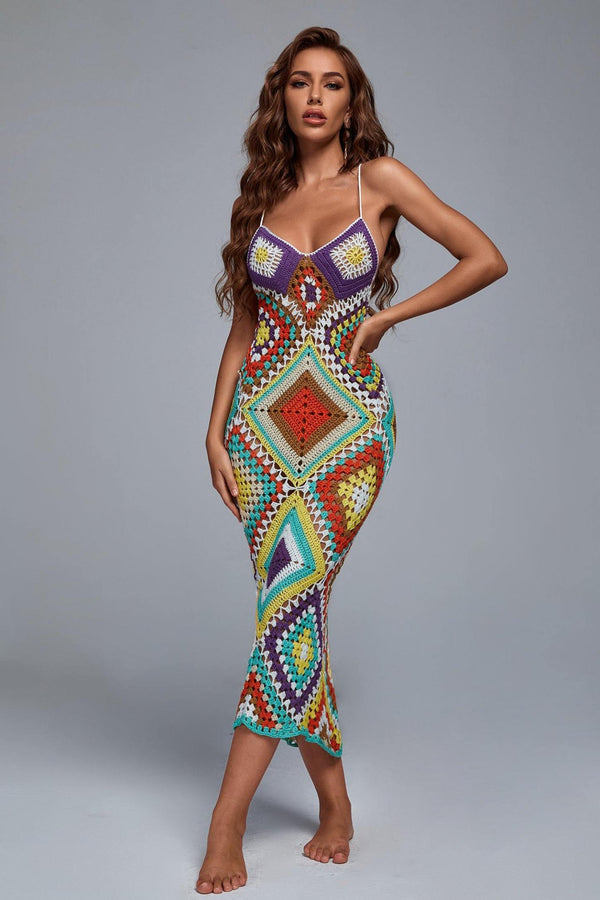 Knitted cotton maxi dress in rich colors with casual shoes compatibility
