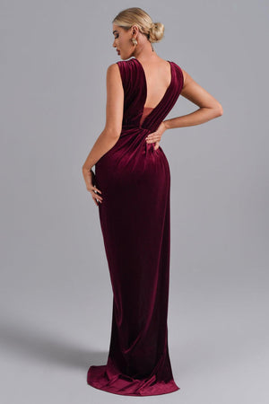 Kırmızı Kadife Yüksek Yırtmaçlı Abiye