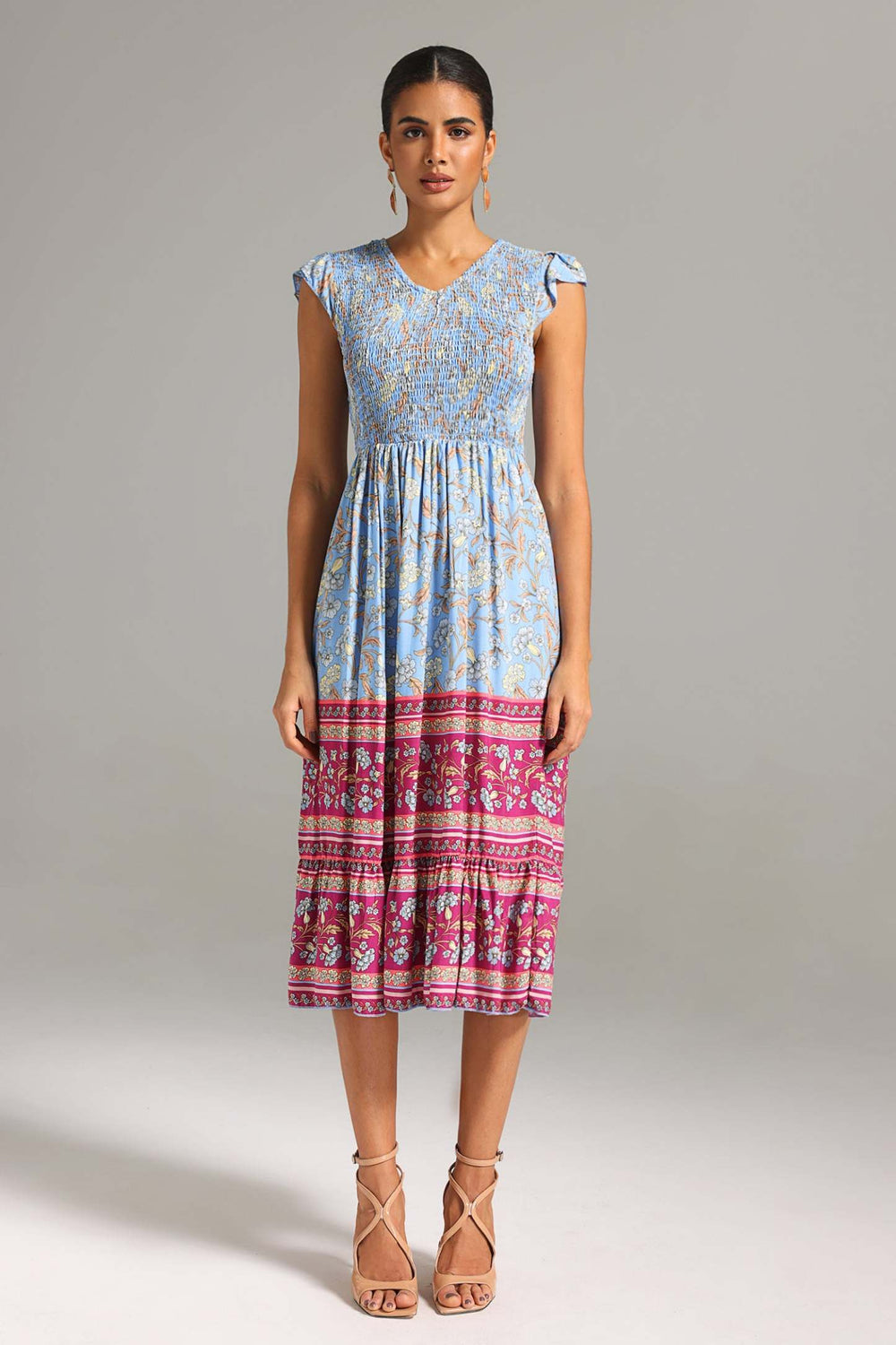 Saraja desenli, polyester midi elbise, makinede yıkanabilir