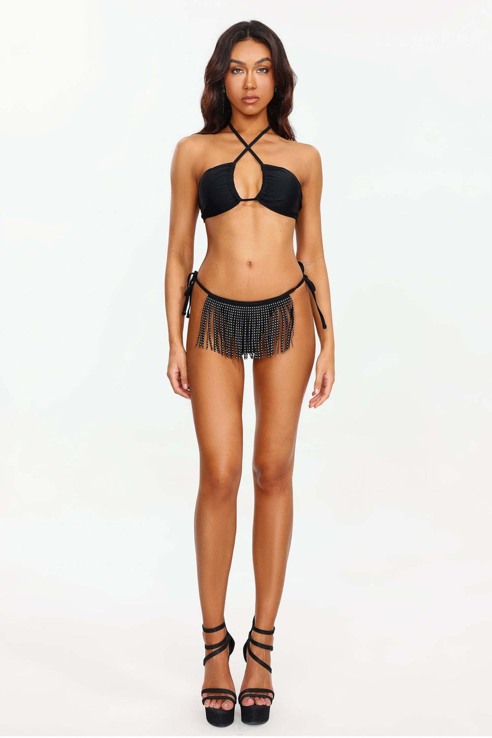 Sarly tasarımlı taş detaylı püsküllü bikini, siyah renkli