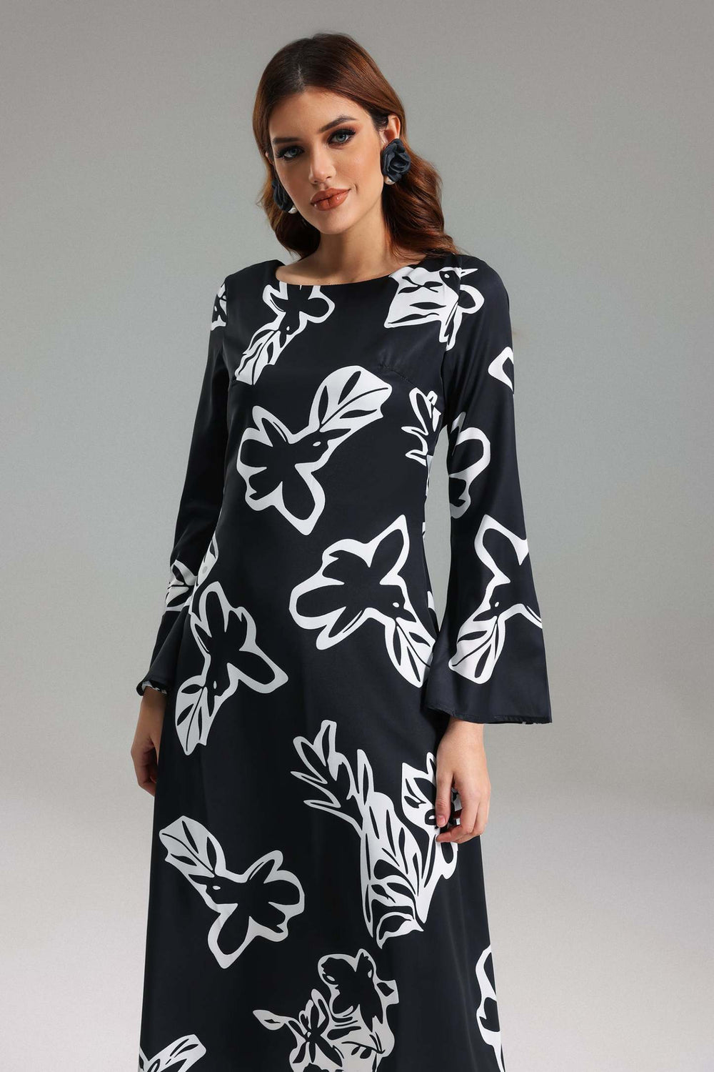 Savier desenli polyester midi elbise, makinede yıkanabilir