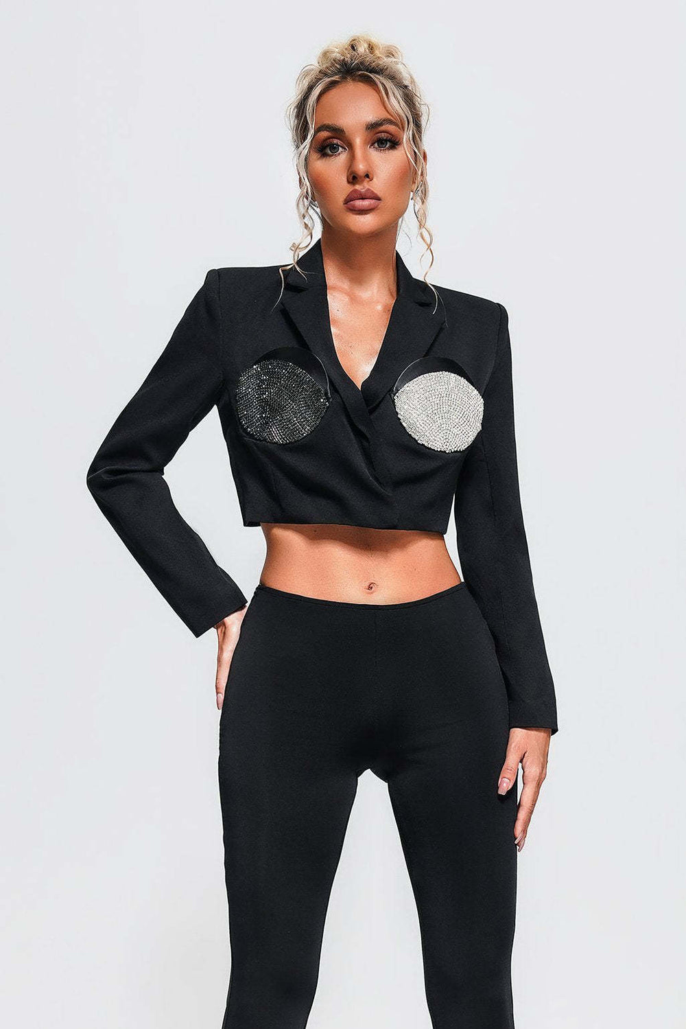 Minimalist Viki blazer ceket, 100% polyester, kuru temizleme önerilir
